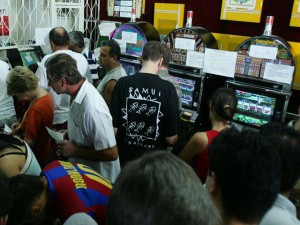 Premiile categoriei I Loto 6/49 si Joker nu au fost castigate