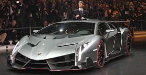 1 Lamborghini Veneno